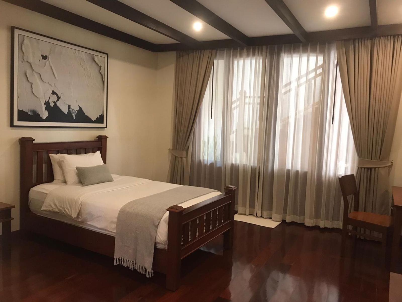Athena Hotel Pakse Exterior photo