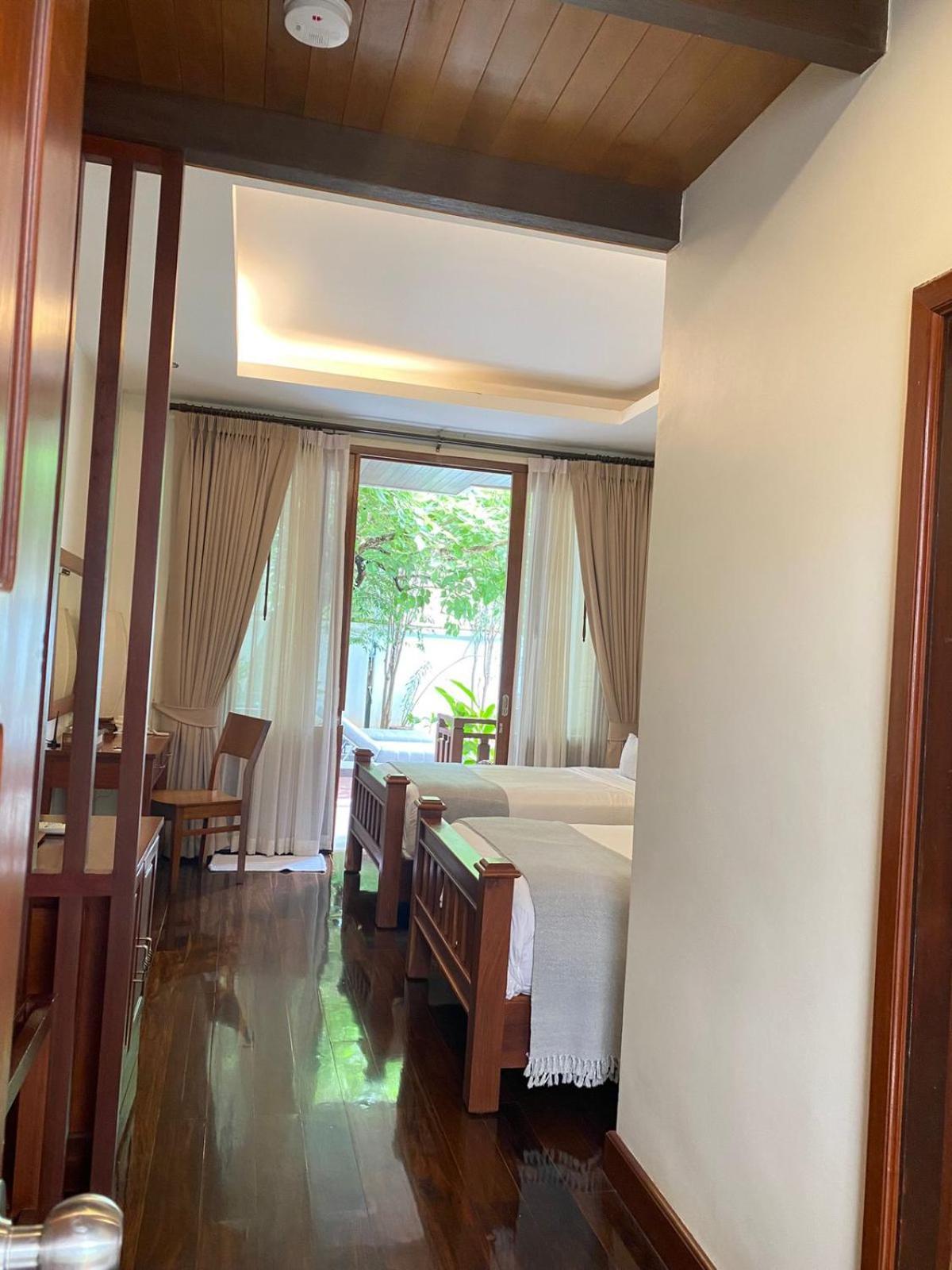 Athena Hotel Pakse Exterior photo