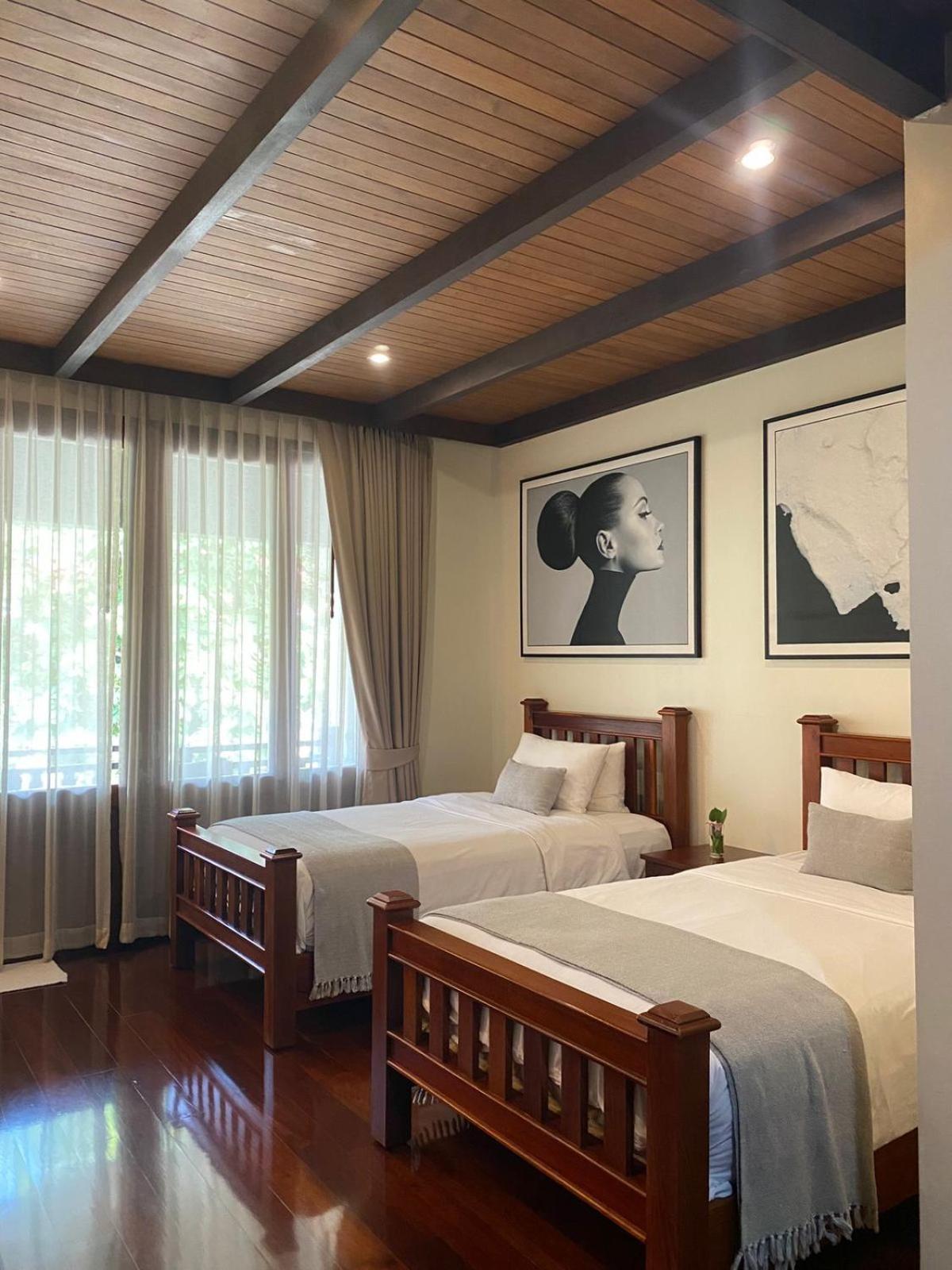 Athena Hotel Pakse Exterior photo